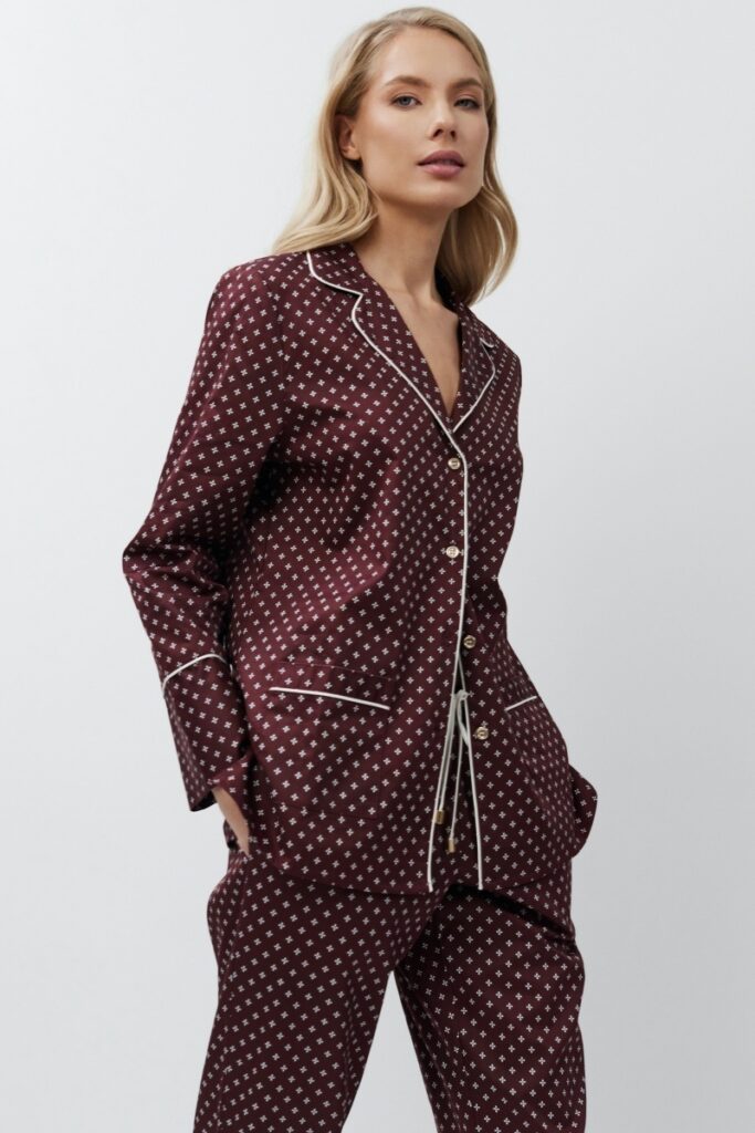 sku: GEORGETTE | Brand: Aruelle  | Size: XSmall Small Medium Large XLarge  | Colors: Бордовый  | Бренды Aruelle | Домашняя одежда Пижамы | Title: Пижама с брюками GEORGETTE