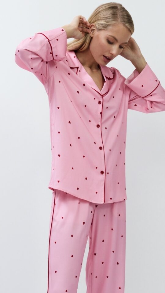 sku: CHERIE | Brand: Aruelle  | Size: XSmall Small Medium Large XLarge XXLarge  | Colors: Розовый  | Бренды Aruelle | Домашняя одежда Пижамы | Title: Пижама с брюками CHERIE