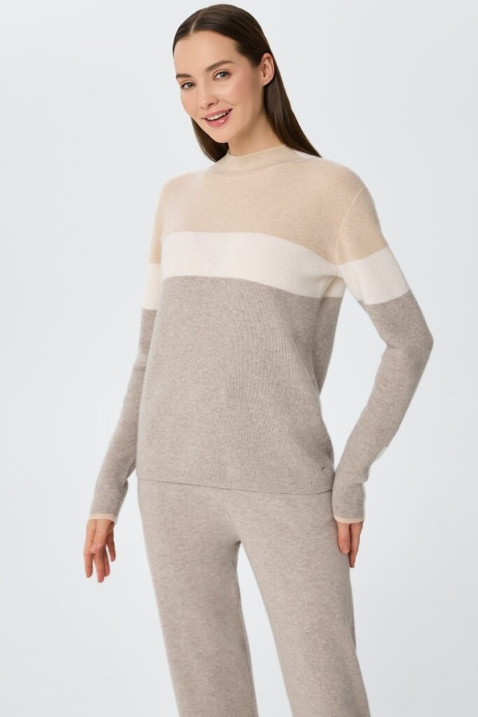 sku: W25-00CH0619 | Brand: Marc Andre  | Size: 36 38 40 42 44 46  | Colors: Цветной  | Бренды Marc&Andre | Кашемир Джемперы | Title: Джемпер URBAN BLOCK
