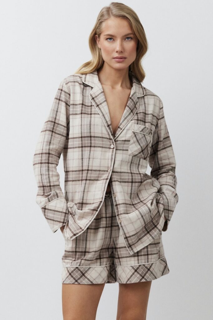 sku: MAELLE | Brand: Aruelle  | Size: XSmall Small Medium Large XLarge XXLarge  | Colors: Бежевый  | Бренды Aruelle | Домашняя одежда Пижамы | Title: Пижама с шортами MAELLE