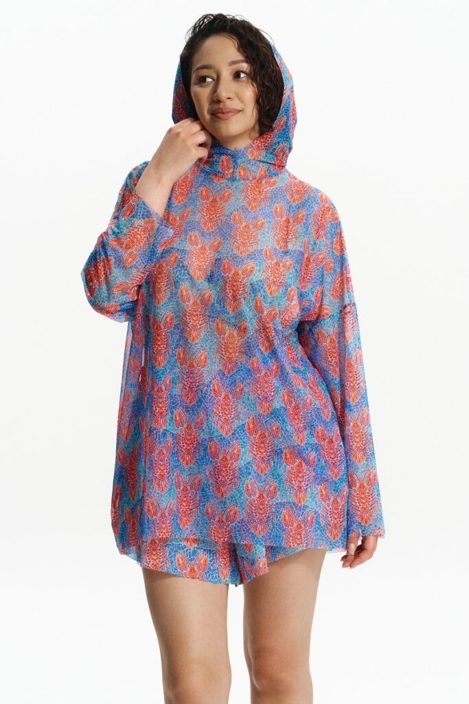 sku: 25004552 | Brand: RoDaSoleil  | Size: L/XL S/M  | Colors: Цветной  | Бренды RoDaSoleil | Пляжная одежда | Title: Футболка ОМАР ПАТТЕРН с капюшоном