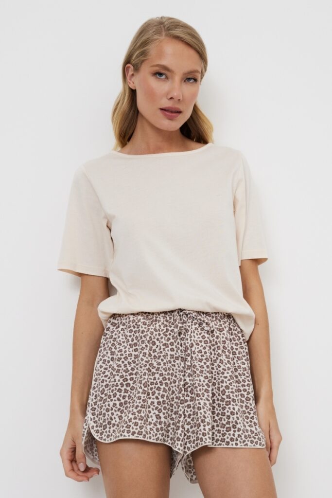 sku: LUMMY | Brand: Aruelle  | Size: XSmall Small Medium Large XLarge XXLarge  | Colors: Пудровый + Леопард  | Бренды Aruelle | Домашняя одежда Пижамы | Title: Пижама с шортами LUMMY
