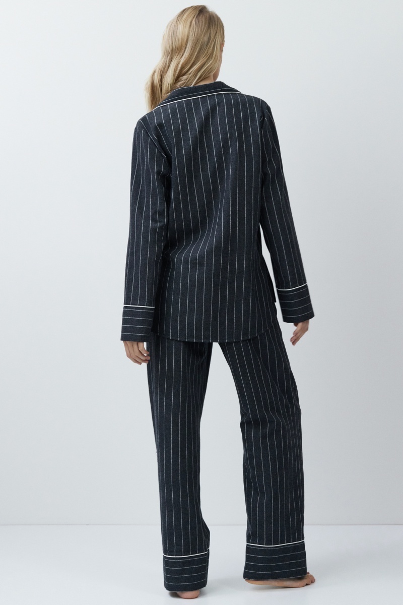 sku: CASEY | Brand: Aruelle  | Size: XSmall Small Medium Large XLarge XXLarge  | Colors: Графит  | Бренды Aruelle | Домашняя одежда Пижамы | Title: Пижама с брюками CASEY