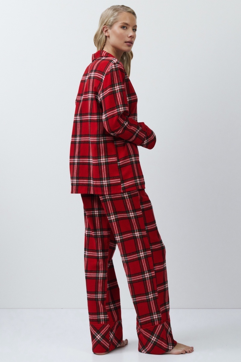 sku: BELL | Brand: Aruelle  | Size: XSmall Small Medium Large XLarge XXLarge  | Colors: Красный  | Бренды Aruelle | Домашняя одежда Пижамы | Title: Пижама с брюками BELL