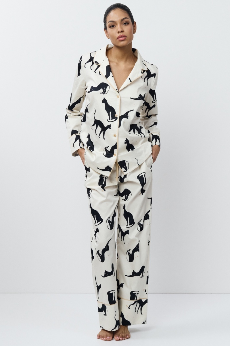 sku: NYRA | Brand: Aruelle  | Size: XSmall Small Medium Large XLarge XXLarge  | Colors: Кремовый/Черный  | Бренды Aruelle | Домашняя одежда Пижамы | Title: Пижама с брюками NYRA