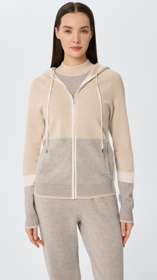 sku: W25-00CH0614 | Brand: Marc Andre  | Size: 36 38 40 42 44 46  | Colors: Бежевый  | Бренды Marc&Andre | Кашемир Джемперы | Title: Джемпер на молнии с капюшоном URBAN BLOCK