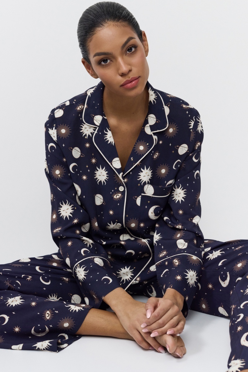 sku: VENUS | Brand: Aruelle  | Size: XSmall Small Medium Large XLarge  | Colors: Синий/Кремовый  | Бренды Aruelle | Домашняя одежда Пижамы | Title: Пижама с  брюками VENUS