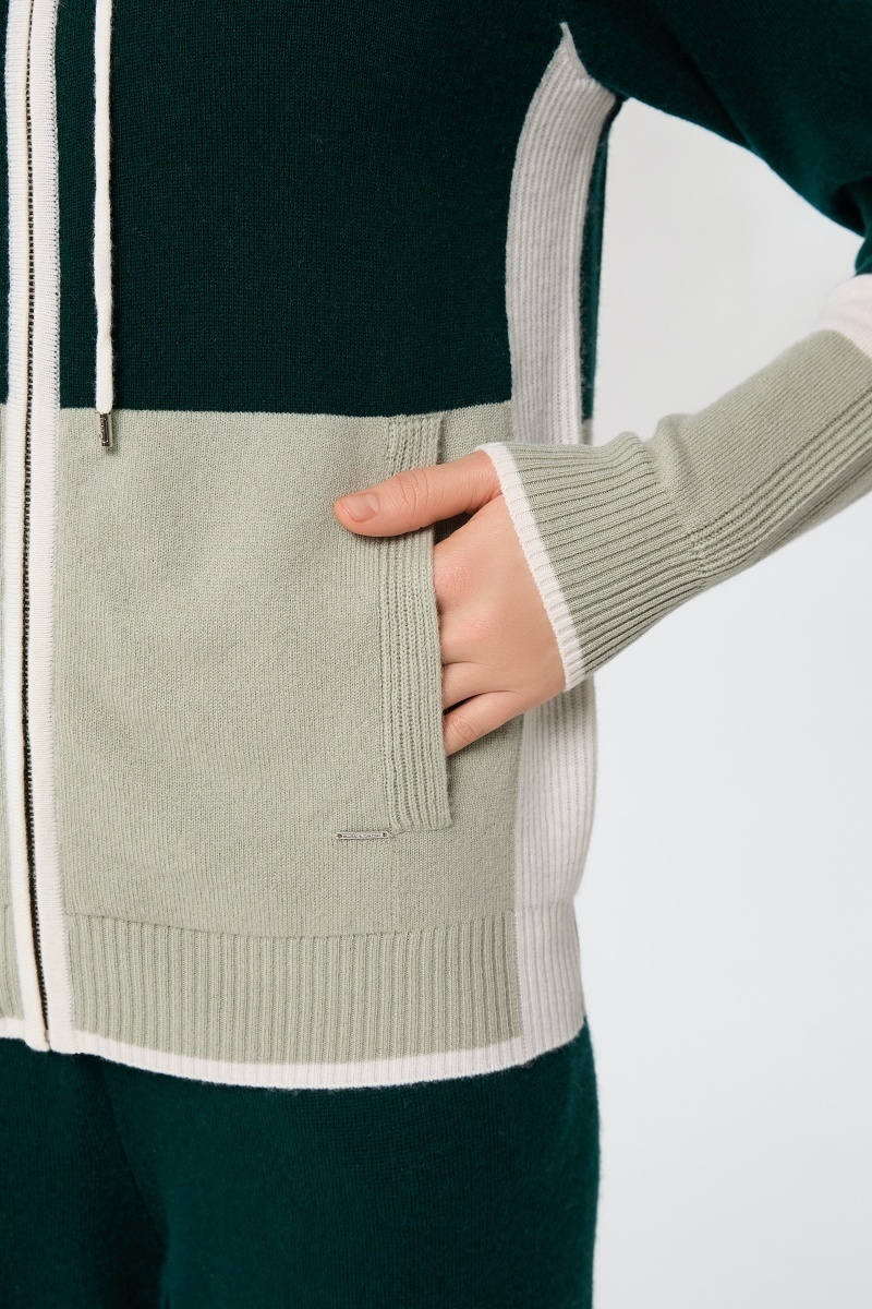 sku: W25-00CH0714 | Brand: Marc Andre | Size: 36 38 40 42 44 46 | Colors: Зеленый | Бренды Marc&Andre | Кашемир Джемперы | Title: Джемпер на молнии с капюшоном URBAN BLOCK