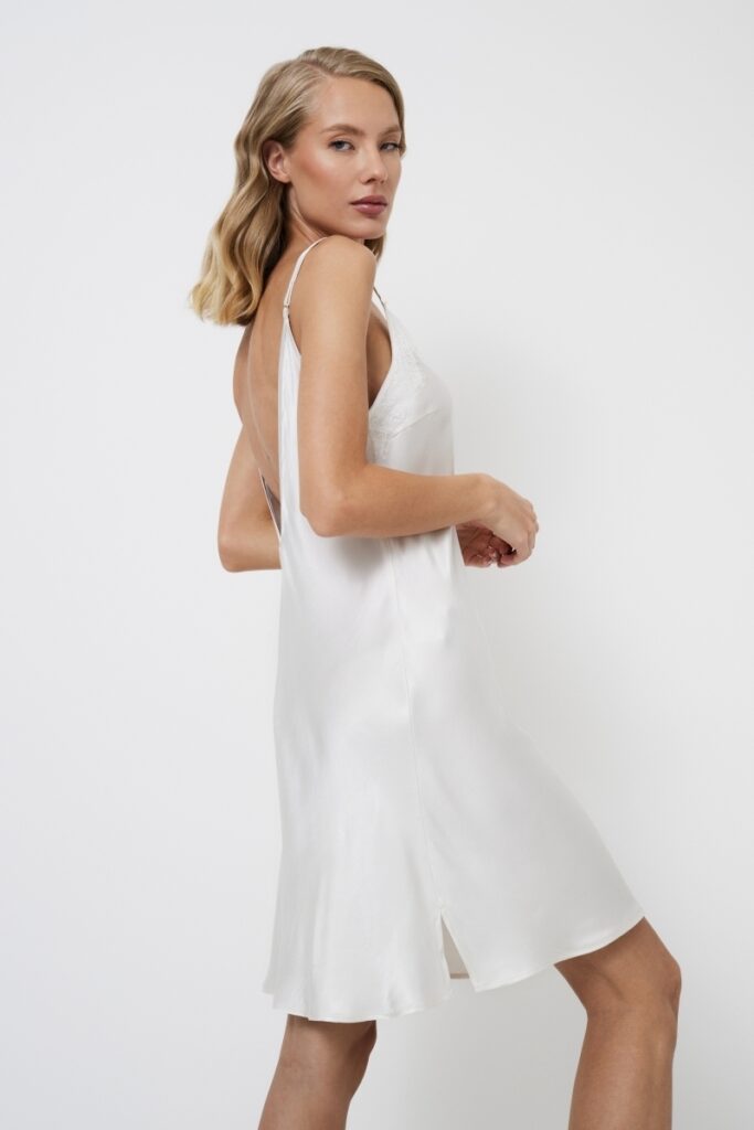 sku: APHRODITE | Brand: Aruelle  | Size: XSmall Small Medium Large XLarge XXLarge  | Colors: Жемчужный  | Бренды Aruelle | Домашняя одежда Сорочки | Title: Сорочка APHRODITE