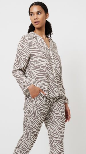 sku: MANUELA | Brand: Aruelle  | Size: XSmall Small Medium Large XLarge XXLarge  | Colors: Капучино  | Бренды Aruelle | Домашняя одежда Пижамы | Title: Пижама с брюками MANUELA