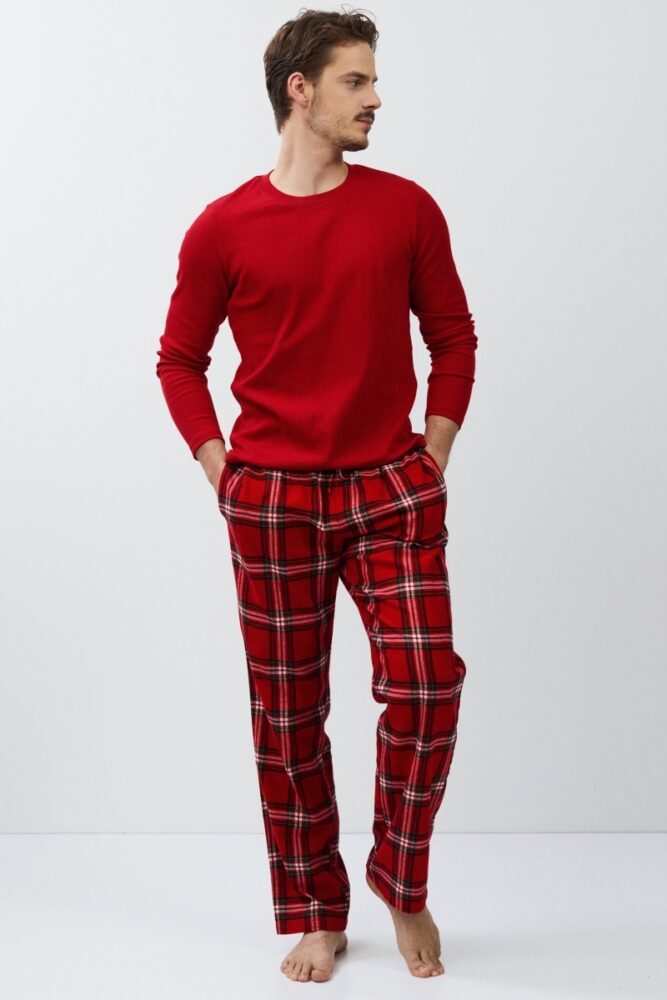 sku: BENSON | Brand: Aruelle  | Size: Small Medium Large XLarge XXLarge  | Colors: Красный  | Бренды Aruelle | Мужская коллекция Пижамы | Title: Пижама с брюками BENSON