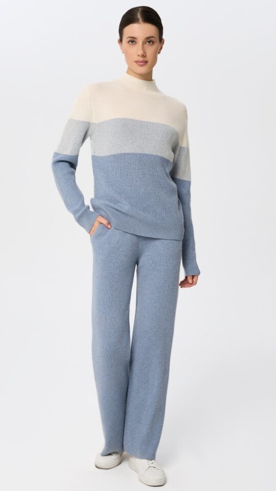 sku: W25-00CH0910 | Brand: Marc Andre  | Size: 36 38 40 42 44 46  | Colors: Голубой  | Бренды Marc&Andre | Кашемир Брюки | Title: Брюки RIBBED RHYTHM