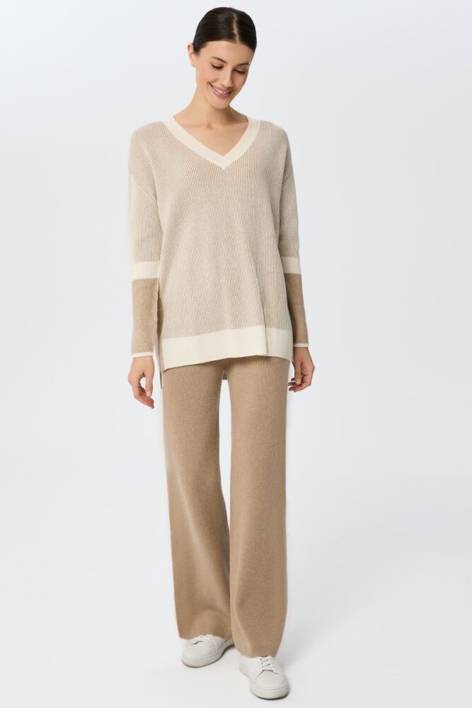 sku: W25-00CH0816 | Brand: Marc Andre  | Size: 36 38 40 42 44 46  | Colors: Бежевый  | Бренды Marc&Andre | Кашемир Джемперы | Title: Джемпер с V – образным вырезом RIBBED RHYTHM