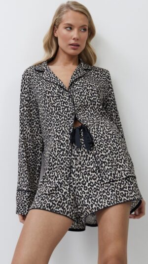 sku: LEONA | Brand: Aruelle  | Size: XSmall Small Medium Large XLarge XXLarge  | Colors: Леопард  | Бренды Aruelle | Домашняя одежда Пижамы | Title: Пижама с шортами LEONA (Копировать)