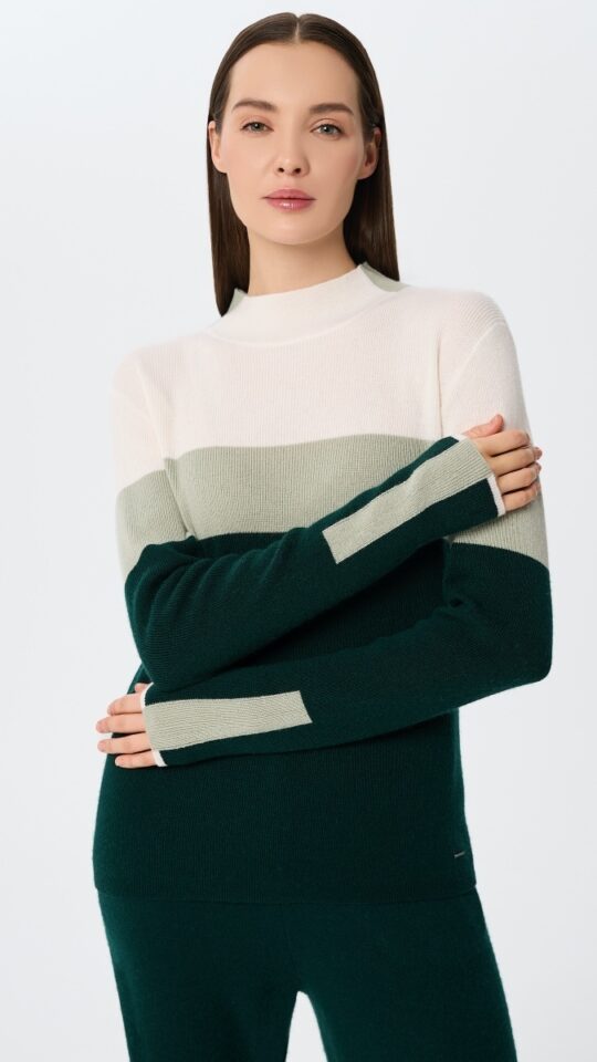 sku: W25-00CH0719 | Brand: Marc Andre  | Size: 36 38 40 42 44 46  | Colors: Зеленый  | Бренды Marc&Andre | Кашемир Джемперы | Title: Джемпер URBAN BLOCK