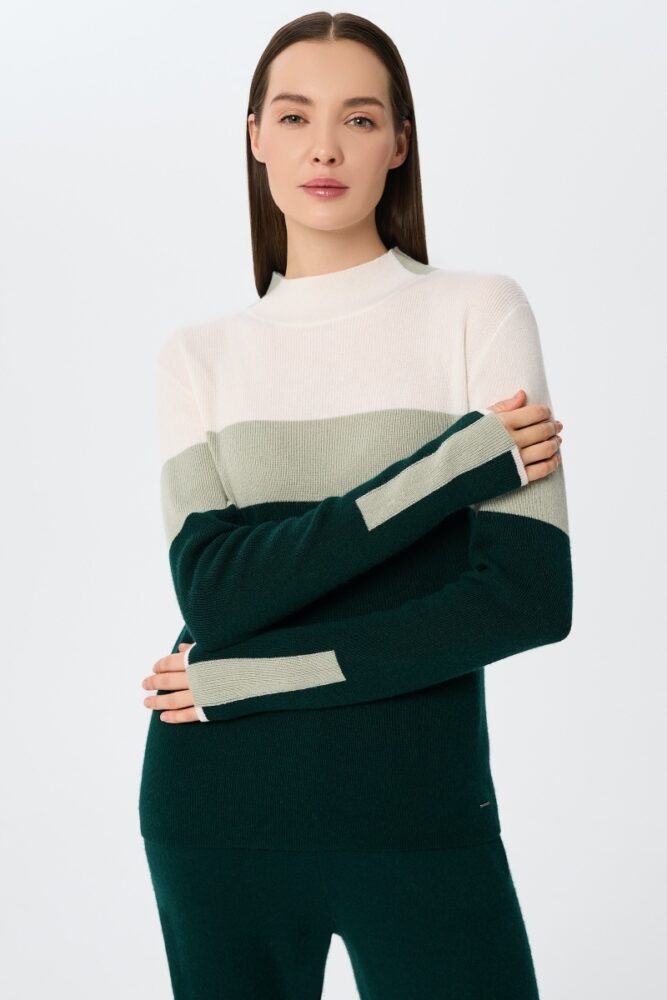 sku: W25-00CH0719 | Brand: Marc Andre  | Size: 36 38 40 42 44 46  | Colors: Зеленый  | Бренды Marc&Andre | Кашемир Джемперы | Title: Джемпер URBAN BLOCK