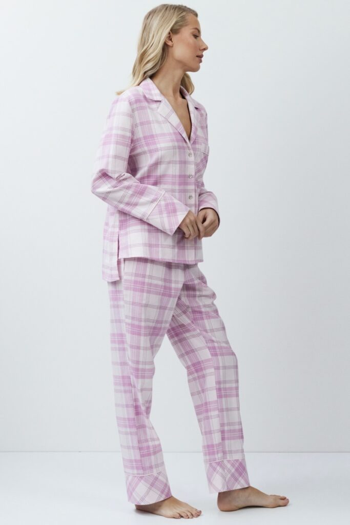 sku: FABIOLA | Brand: Aruelle  | Size: XSmall Small Medium Large XLarge XXLarge  | Colors: Лаванда  | Бренды Aruelle | Домашняя одежда Пижамы | Title: Пижама с брюками FABIOLA