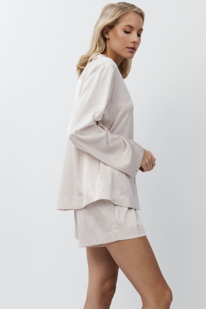 sku: GILIAN | Brand: Aruelle  | Size: XSmall Small Medium Large XLarge  | Colors: Светло-Розовый  | Бренды Aruelle | Домашняя одежда Пижамы | Title: Пижама с шортами GILIAN