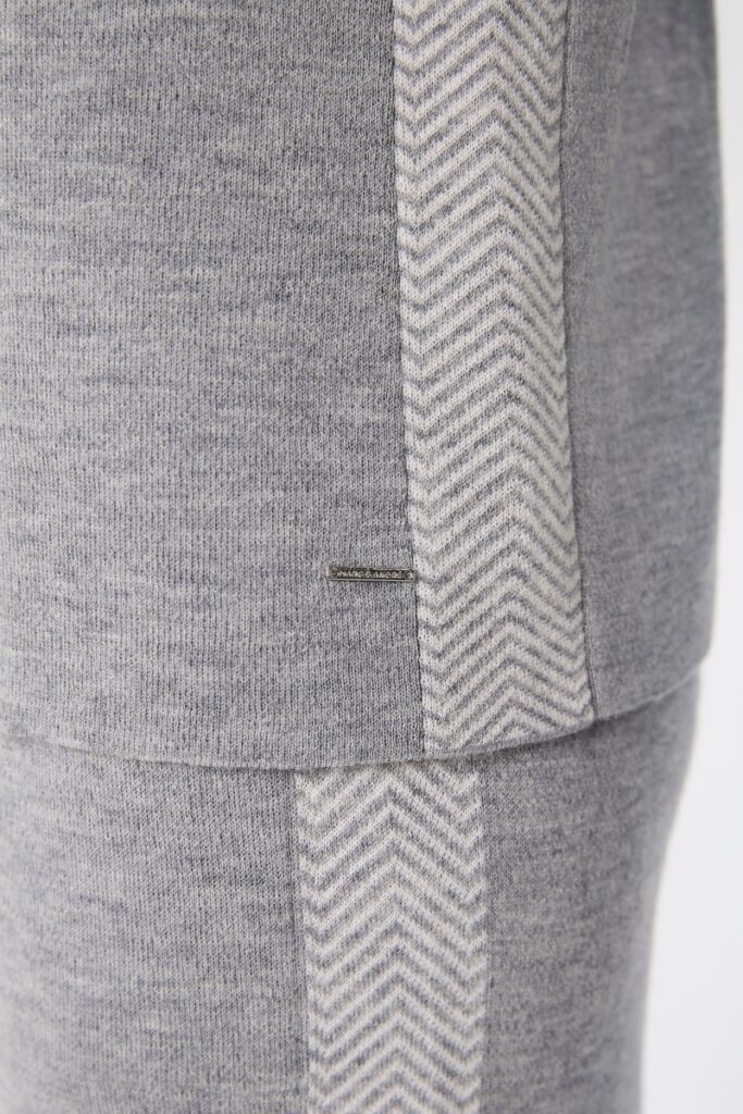 sku: W25-00CH0219 | Brand: Marc Andre  | Size: 36 38 40 42 44 46  | Colors: Серый  | Бренды Marc&Andre | Кашемир Джемперы | Title: Джемпер ETERNAL WAVES