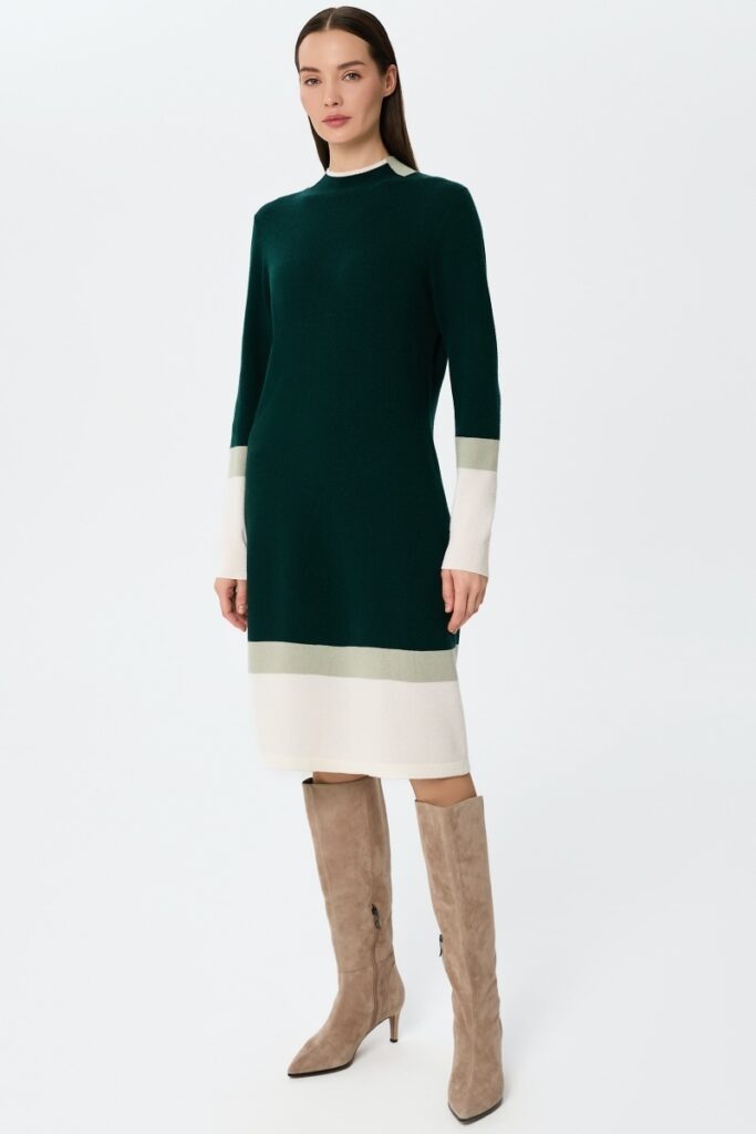sku: W25-00CH0703 | Brand: Marc Andre  | Size: 36 38 40 42 44  | Colors: Зеленый  | Бренды Marc&Andre | Кашемир | Title: Платье URBAN BLOCK