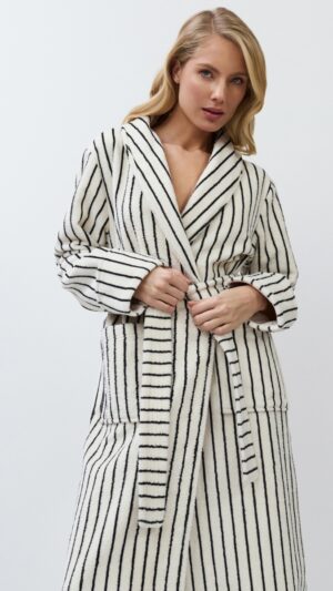 sku: LANA | Brand: Aruelle  | Size: XSmall Small Medium Large XLarge XXLarge  | Colors: Кремовый/Черный  | Бренды Aruelle | Домашняя одежда Халаты | Title: Халат LANA