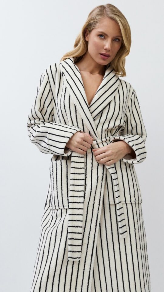 sku: LANA | Brand: Aruelle  | Size: XSmall Small Medium Large XLarge XXLarge  | Colors: Кремовый/Черный  | Бренды Aruelle | Домашняя одежда Халаты | Title: Халат LANA