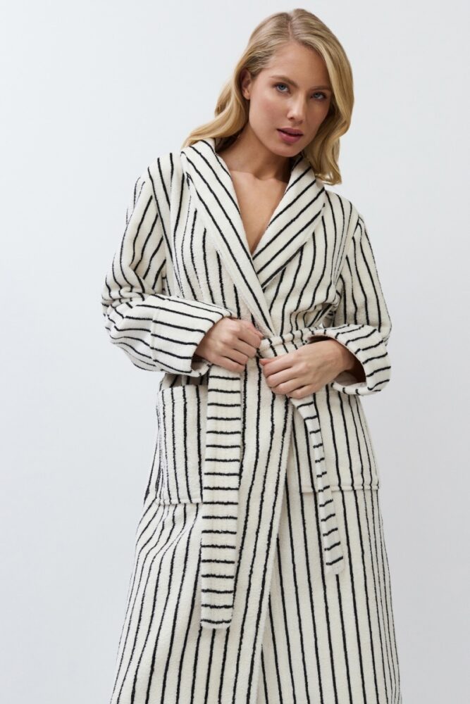 sku: LANA | Brand: Aruelle  | Size: XSmall Small Medium Large XLarge XXLarge  | Colors: Кремовый/Черный  | Бренды Aruelle | Домашняя одежда Халаты | Title: Халат LANA