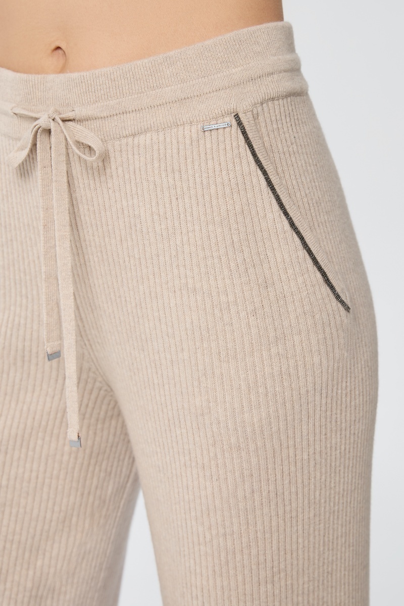 sku: W25-00CH0410 | Brand: Marc Andre  | Size: 36 38 40 42 44 46  | Colors: Бежевый  | Бренды Marc&Andre | Кашемир Брюки | Title: Брюки QUITE MOTION