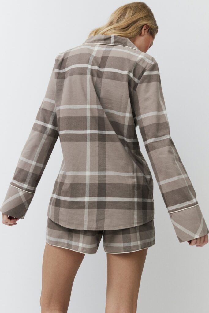 sku: ELODY | Brand: Aruelle  | Size: XSmall Small Medium Large XLarge XXLarge  | Colors: Мокко  | Бренды Aruelle | Домашняя одежда Пижамы | Title: Пижама с шортами ELODY