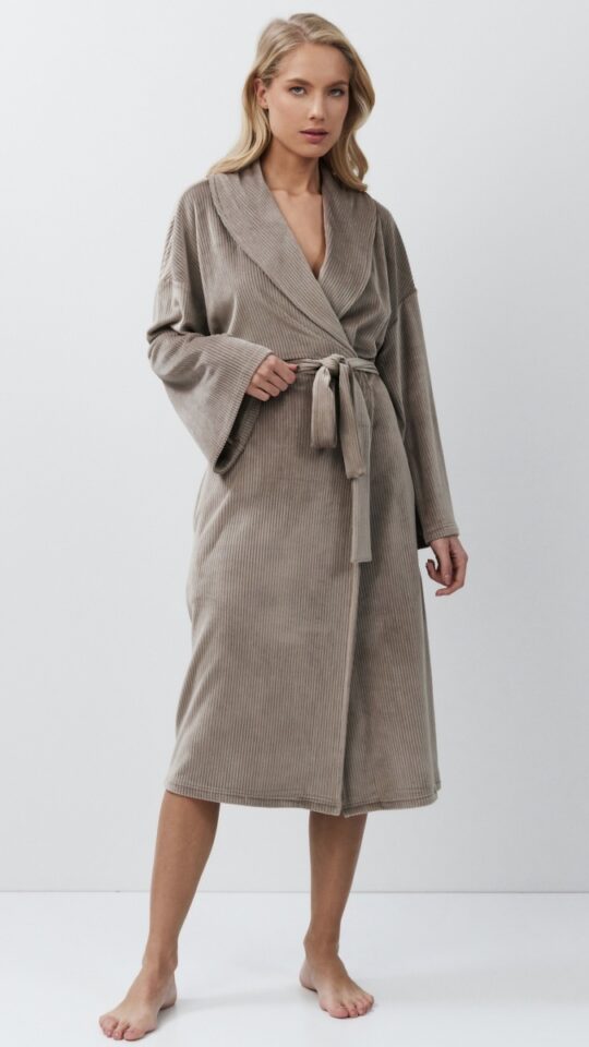 sku: CAPUCINE | Brand: Aruelle  | Size: XSmall Small Medium Large XLarge XXLarge  | Colors: Капучино  | Бренды Aruelle | Домашняя одежда Халаты | Title: Халат CAPUCINE