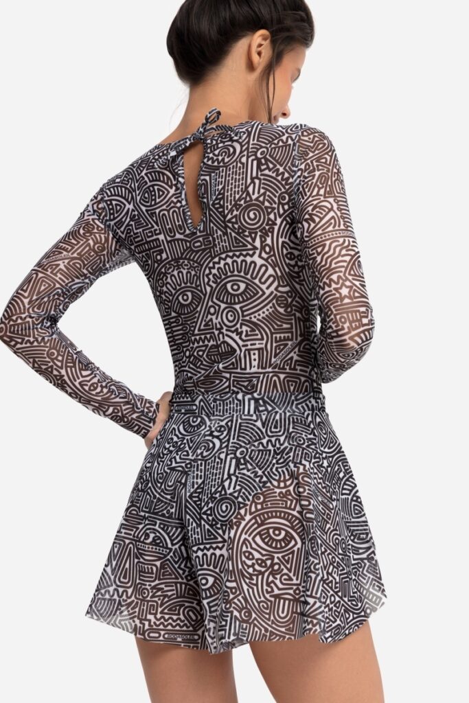 sku: 25001635 | Brand: RoDaSoleil  | Size: XSmall Small Medium Large  | Colors: Цветной  | Бренды RoDaSoleil | Пляжная одежда | Title: Шорты DOODLING