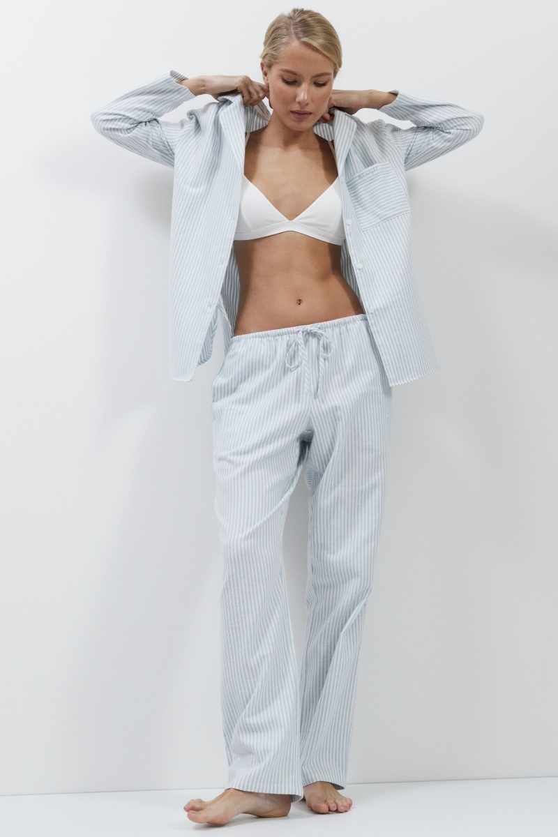 sku: BROOKE | Brand: Aruelle  | Size: XSmall Small Medium Large XLarge XXLarge  | Colors: Голубой  | Бренды Aruelle | Домашняя одежда Пижамы | Title: Пижама с брюками BROOKE