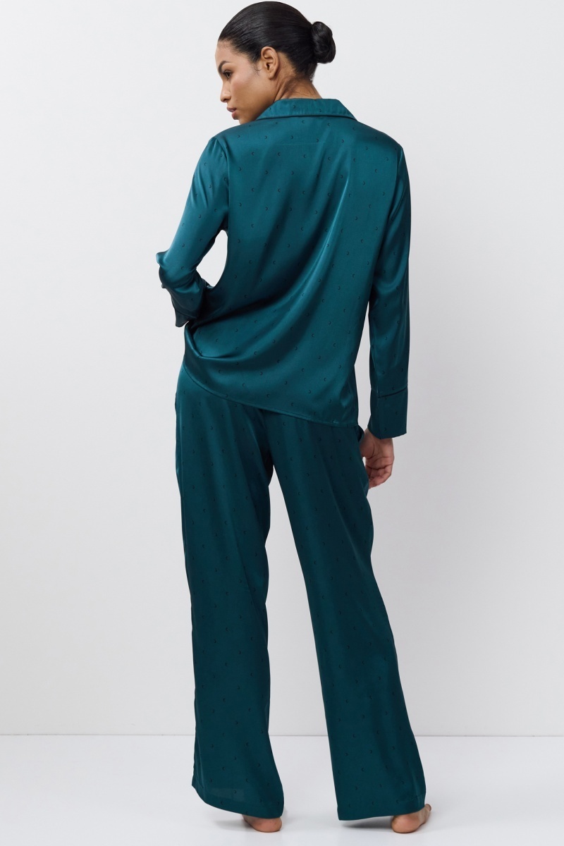 sku: EMERALDA | Brand: Aruelle  | Size: XSmall Small Medium Large XLarge XXLarge  | Colors: Изумруд  | Бренды Aruelle | Домашняя одежда Пижамы | Title: Пижама с брюками EMERALDA