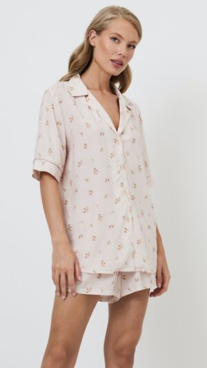 sku: FREESIA | Brand: Aruelle  | Size: XSmall Small Medium Large XLarge XXLarge  | Colors: Пудровый  | Бренды Aruelle | Домашняя одежда Пижамы | Title: Пижама с шортами FREESIA
