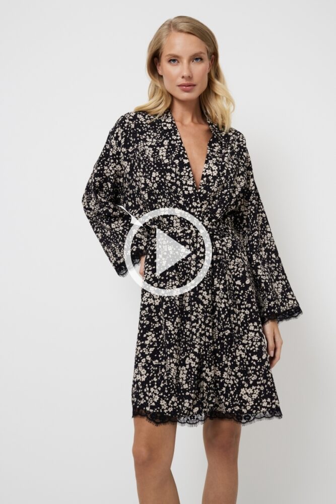 sku: ELI | Brand: Aruelle  | Size: XSmall Small Medium Large XLarge XXLarge  | Colors: Черный  | Бренды Aruelle | Домашняя одежда Халаты | Title: Халат ELI