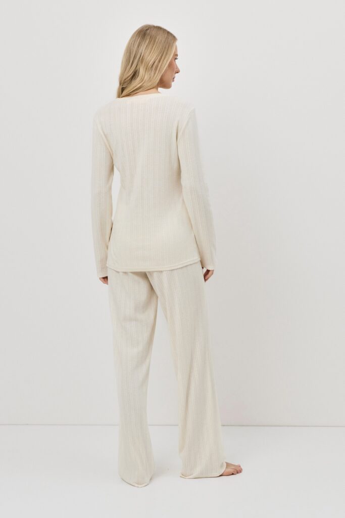 sku: CAMBRIA | Brand: Aruelle  | Size: XSmall Small Medium Large XLarge XXLarge  | Colors: Экрю  | Бренды Aruelle | Домашняя одежда Костюмы | Title: Комплект с брюками CAMBRIA