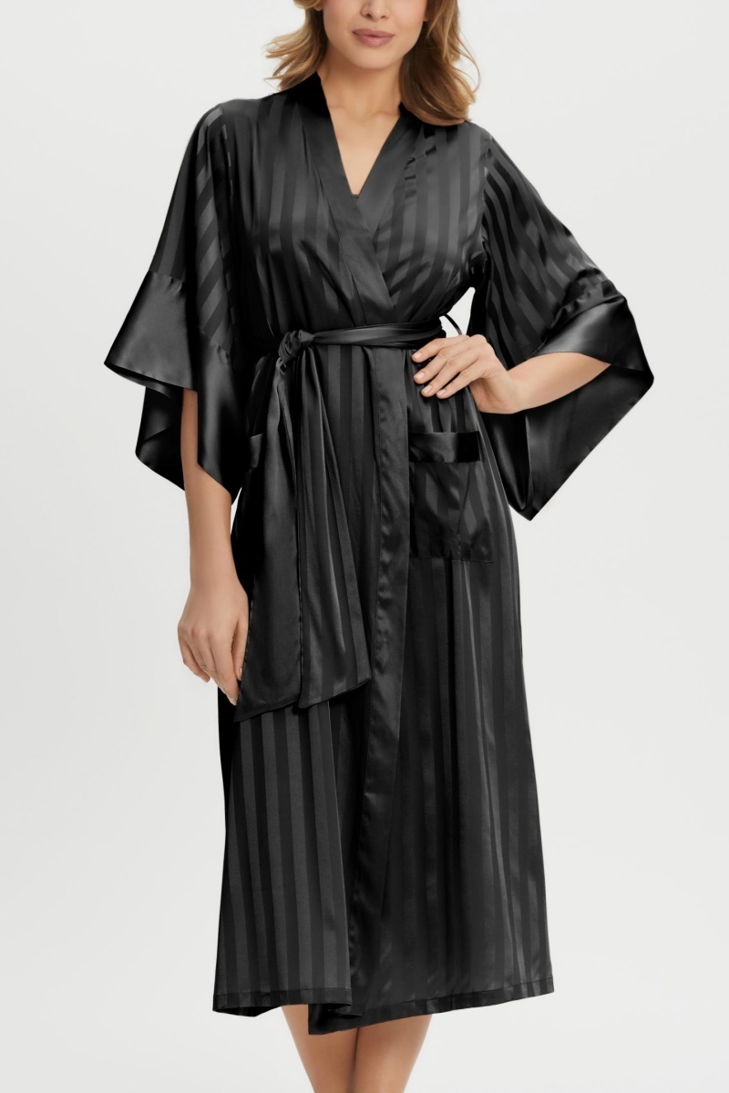 sku: W22-00SS101-L | Brand: Marc Andre  | Size: 36 38 40 42 44 46  | Colors: Черный  | Бренды Marc&Andre | Домашняя одежда Халаты | Title: Халат SILK STORY