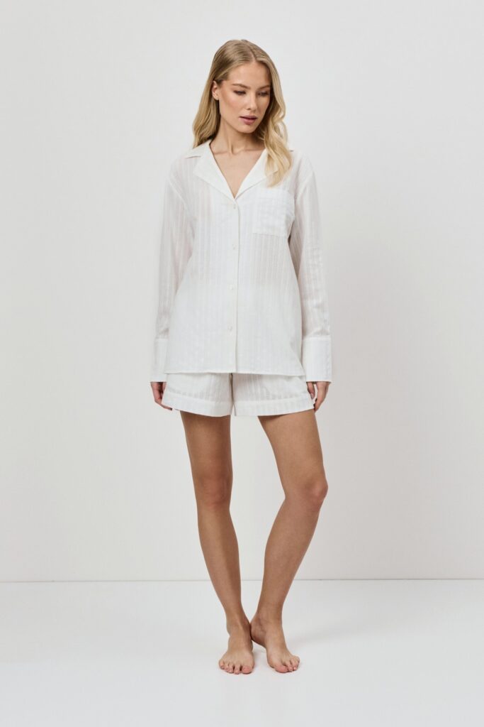 Комплект с шортами ELARA