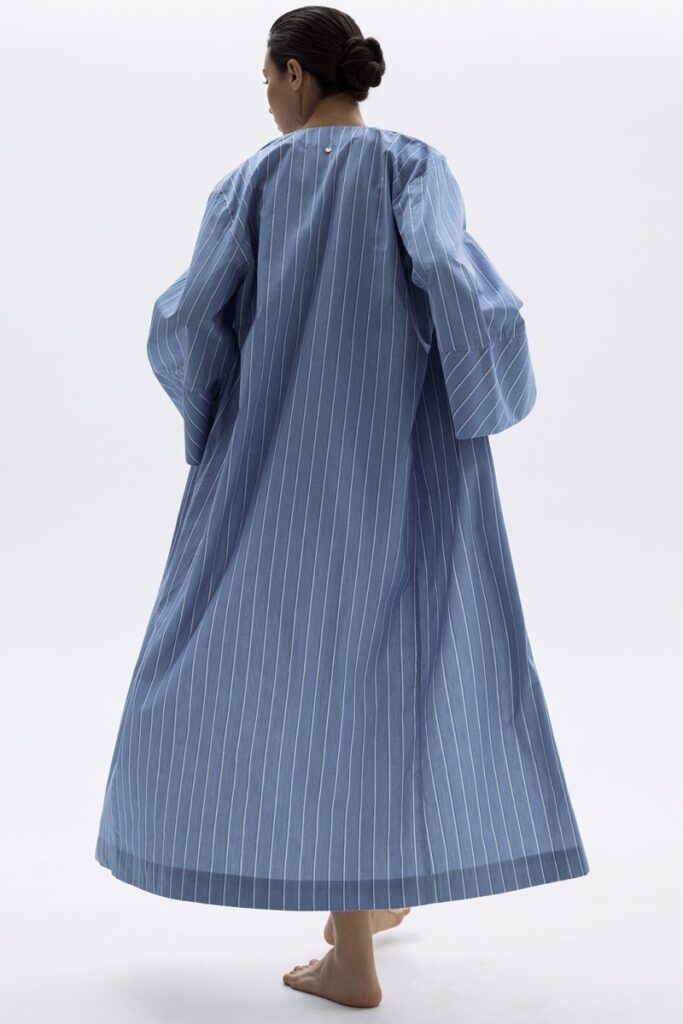 sku: 55495-2 | Brand: Laete  | Size: 46/48 50/52 42/44  | Colors: Джинсовая полоска  | Бренды Laete | Домашняя одежда Халаты | Title: Халат