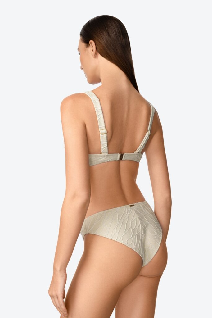 sku: L2613-YP-682 | Brand: Marc Andre  | Size: 36 B 36 C 36 D 36 E 38 B 38 C 38 D 40 B 40 C 40 D 42 B 42 C 42 D 44 B 44 C 44 D  | Colors: Белый  | Бренды Marc&Andre | Купальники Раздельные | Title: Бюстгальтер BABYLON