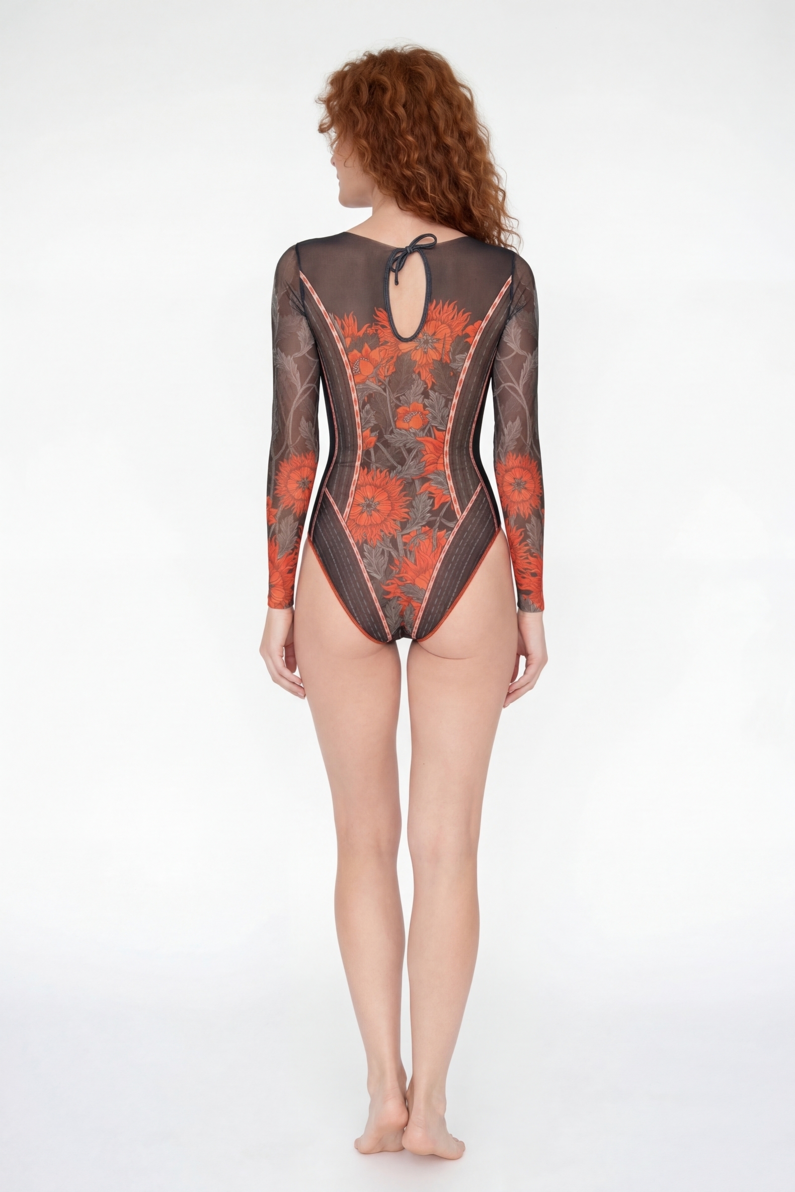 sku: 26001060 | Brand: RoDaSoleil  | Size: XSmall Small Medium Large XLarge  | Colors: Цветной  | Бренды RoDaSoleil | Купальники Слитные | Title: Слитный купальник АРКАН СОЛНЦЕ Оранжевый