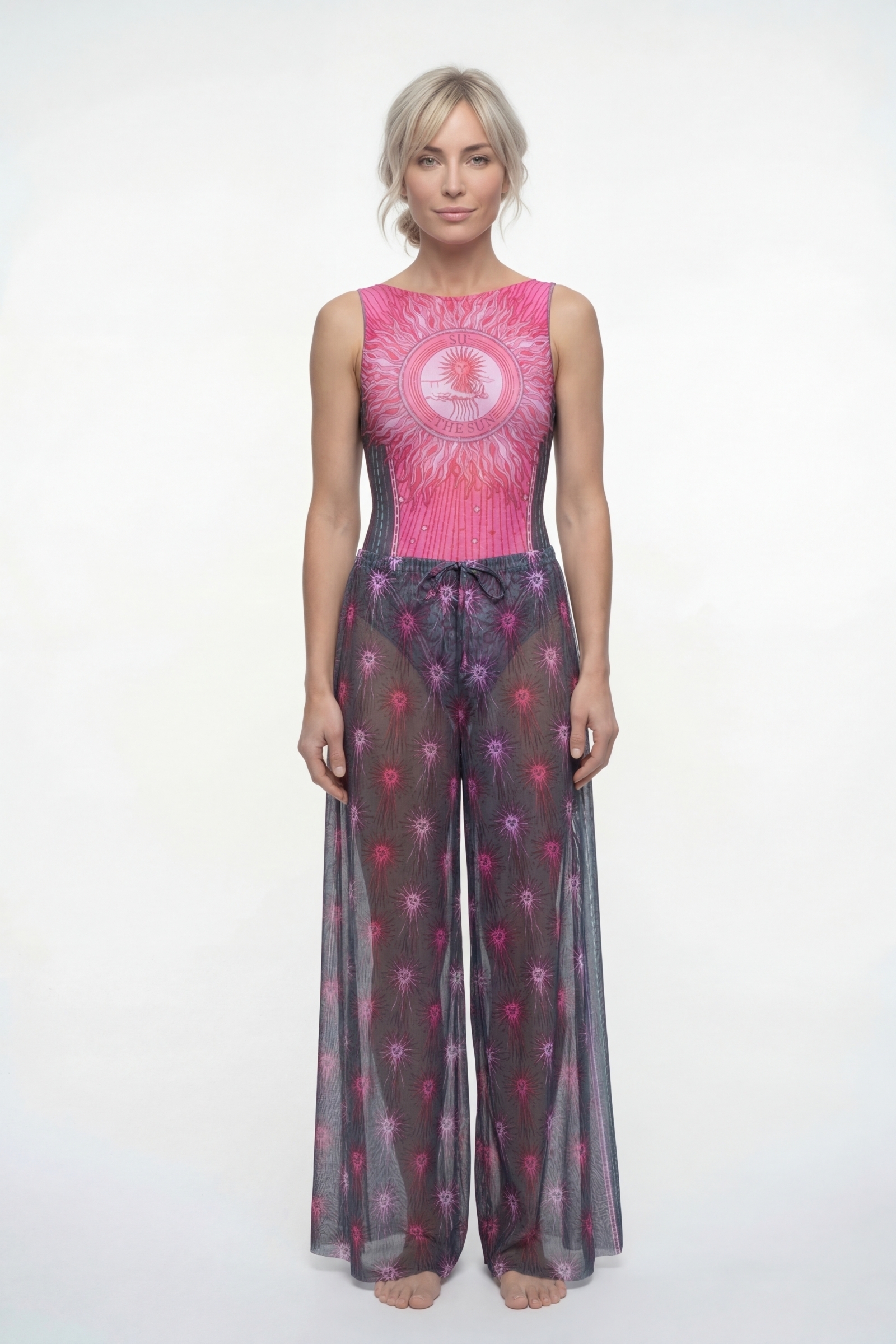 sku: 26002056 | Brand: RoDaSoleil | Size: Onesize | Colors: Цветной | Бренды RoDaSoleil | Пляжная одежда | Title: Брюки АРКАН СОЛНЦЕ Серый