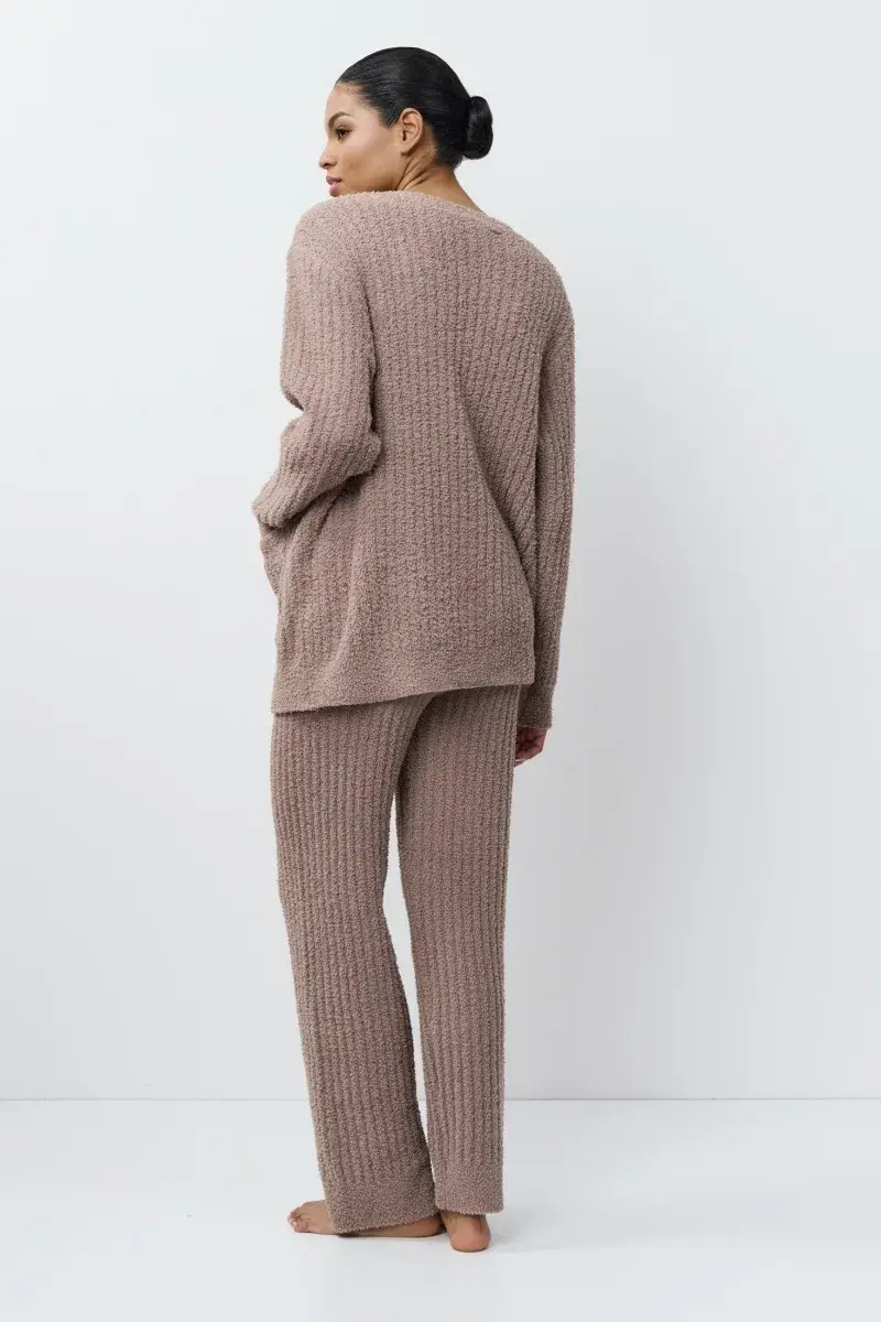 sku: JOLIE SET SOFT | Brand: Aruelle  | Size: XSmall Small Medium Large XLarge  | Colors: Мокко  | Бренды Aruelle | Домашняя одежда Костюмы | Title: Комплект с брюками JOLIE SET SOFT