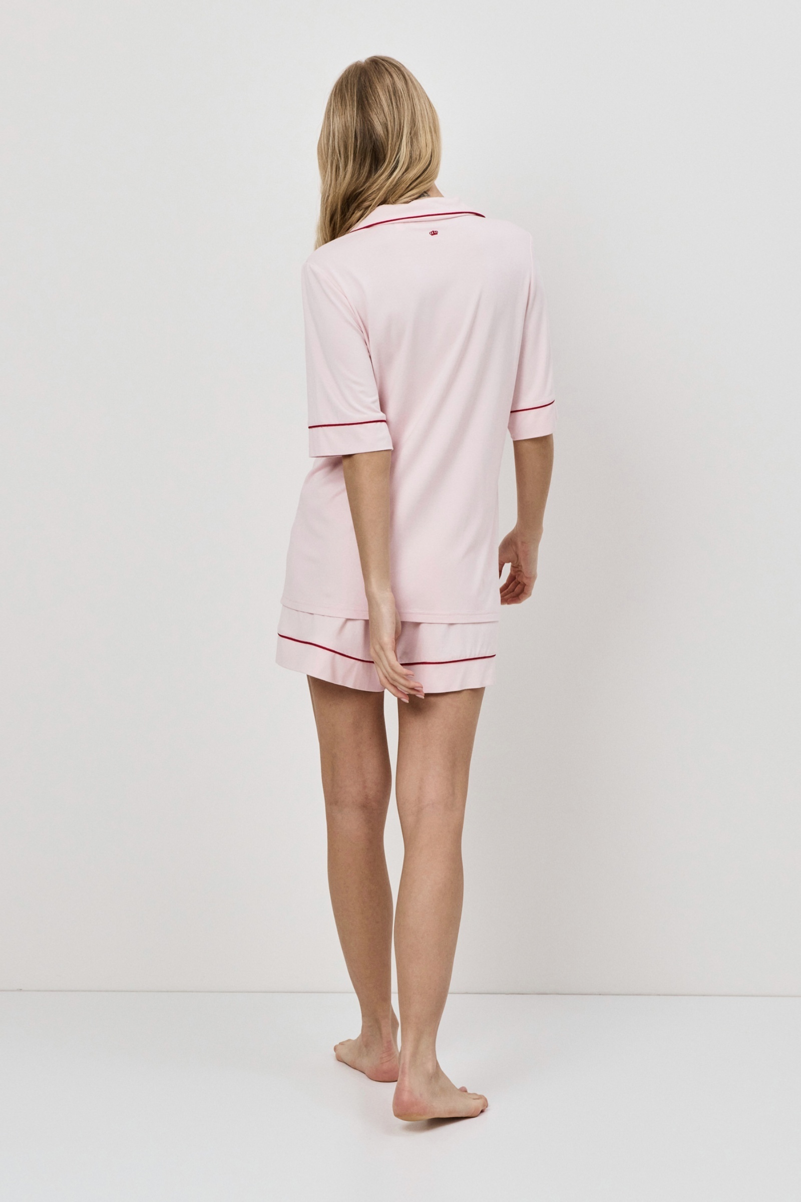 sku: AMORIA | Brand: Aruelle  | Size: XSmall Small Medium Large XLarge XXLarge  | Colors: Светло-Розовый  | Бренды Aruelle | Домашняя одежда Пижамы | Title: Пижама с шортами AMORIA