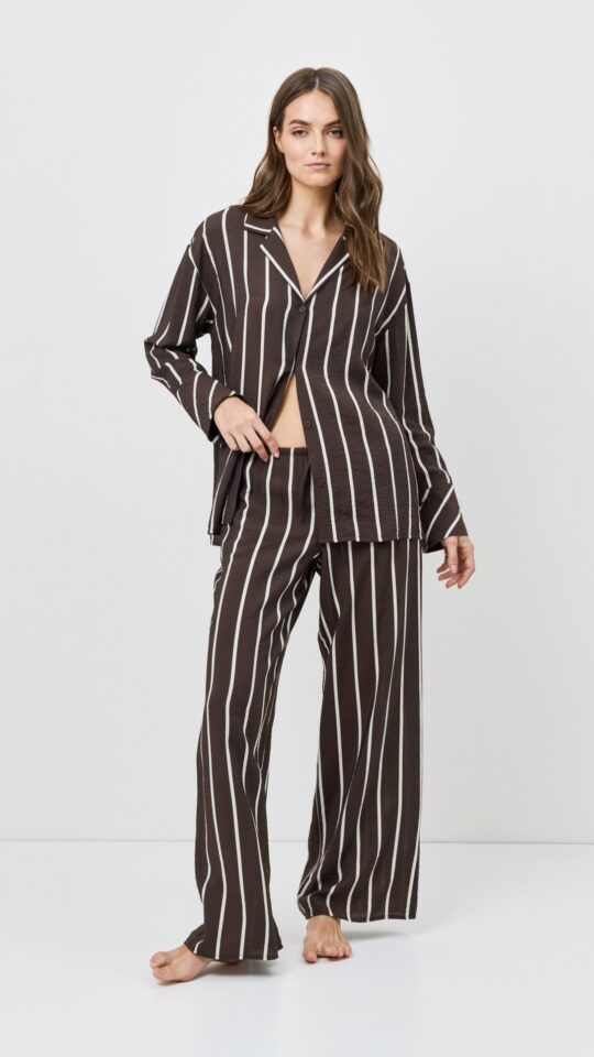 sku: CEDAR | Brand: Aruelle  | Size: XSmall Small Medium Large XLarge XXLarge  | Colors: Шоколадный/Молочный  | Бренды Aruelle | Домашняя одежда Костюмы | Title: Комплект с брюками CEDAR