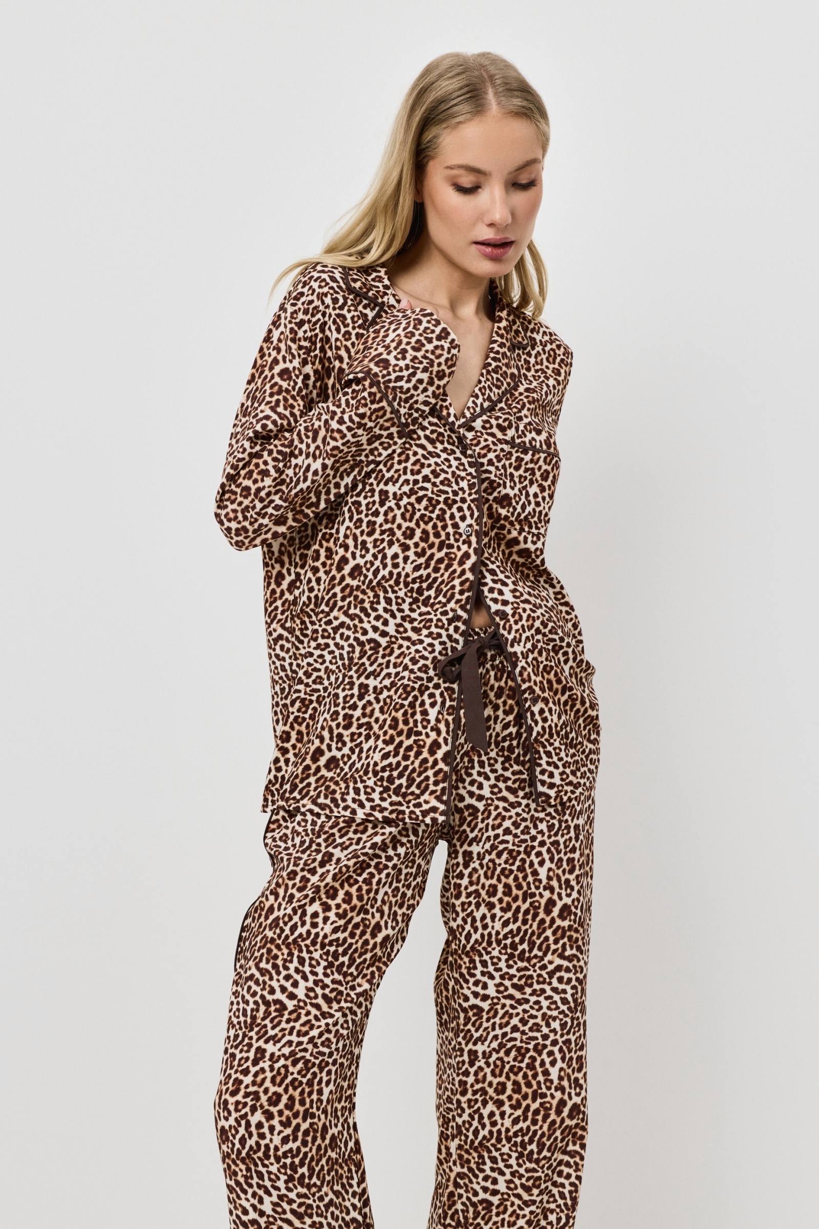 sku: LIOR | Brand: Aruelle | Size: XSmall Small Medium Large XLarge XXLarge | Colors: Леопард | Бренды Aruelle | Домашняя одежда Пижамы | Title: Пижама с брюками LIOR