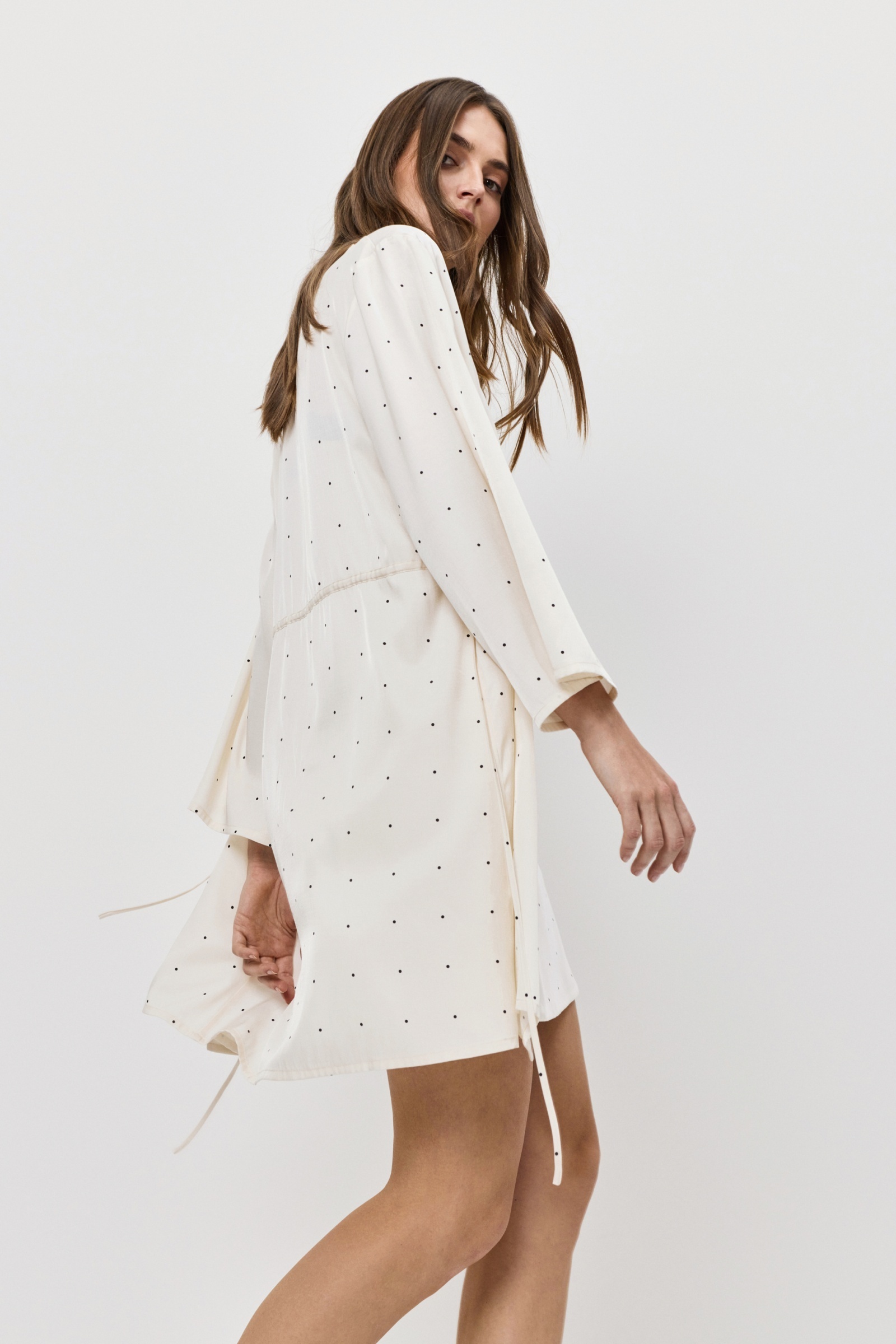 sku: ADA | Brand: Aruelle  | Size: XSmall Small Medium Large XLarge  | Colors: Экрю  | Бренды Aruelle | Домашняя одежда Халаты | Title: Халат ADA