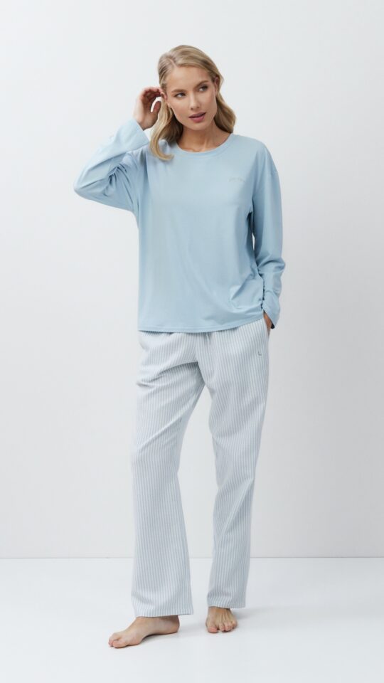 sku: BONNIE | Brand: Aruelle  | Size: XSmall Small Medium Large XLarge XXLarge  | Colors: Голубой  | Бренды Aruelle | Домашняя одежда Пижамы | Title: Пижама с брюками BONNIE