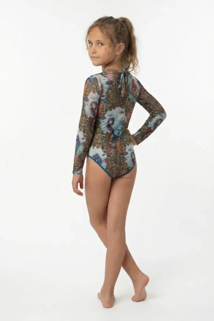 sku: 22002380 | Brand: RoDaSoleil  | Size: 104 110 116 122 128 134 140 146  | Colors: Цветной  | Бренды RoDaSoleil | Детские купальники | Title: Слитный купальник РУСАЛКИ