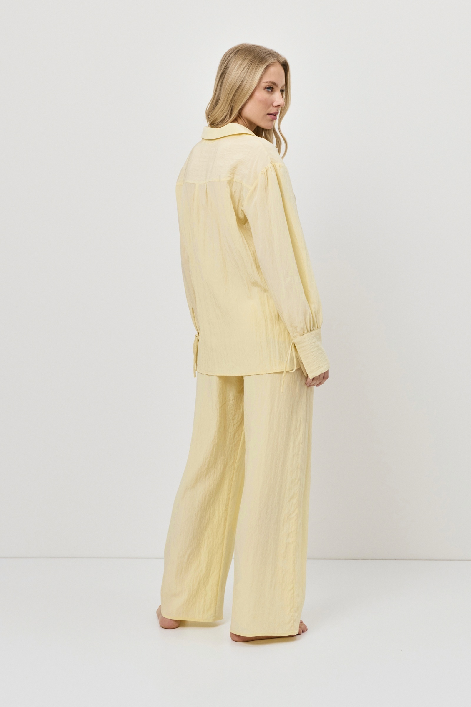 sku: SOLARA SET | Brand: Aruelle  | Size: XSmall Small Medium Large XLarge XXLarge  | Colors: Лимонный  | Бренды Aruelle | Домашняя одежда Костюмы | Title: Комплект с брюками SOLARA